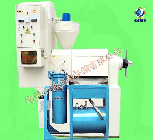 大豆榨油机厂家告诉你怎么给大豆脱皮